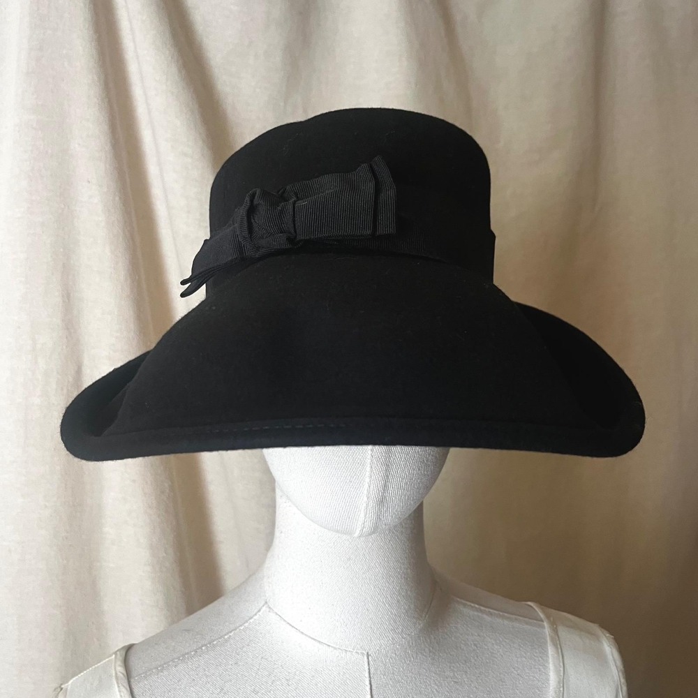 Vintage Amanda Smith Black Wool Wide Brim Hat Made in Italy Bow Trim